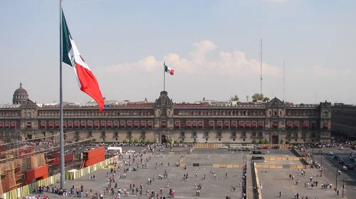 Panorama 'negro': economía mexicana ya da malas señales