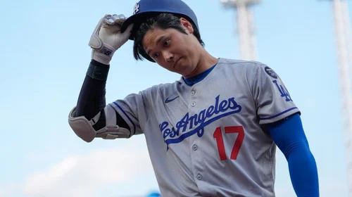 Otra marca para Shohei Ohtani: lo ponchan cuatro veces seguidas