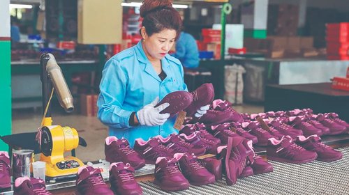 Pone México 'mano dura' a importación de calzado