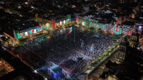 Zócalo lleno: listo para el Grito de Independencia
