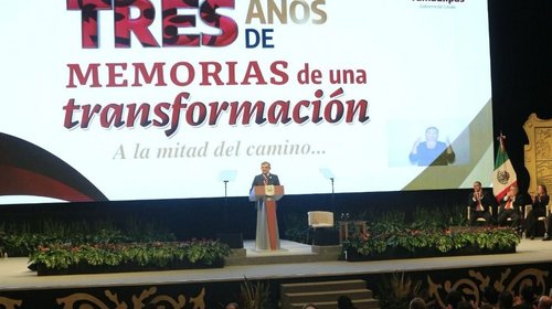 Américo Villarreal expone 3 años de Memorias de Transformación