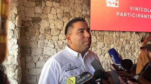 Restauranteros prevén aumento de hasta 15% por alza del refresco