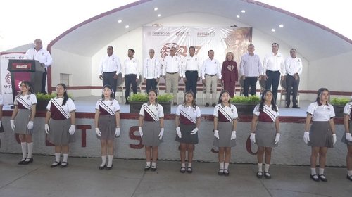 Celebra CBTis 236 de Ciudad Victoria su 37 Aniversario