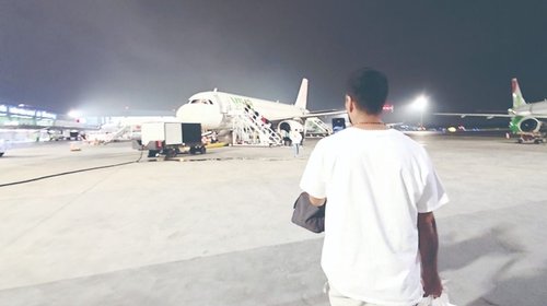 Pasajeros del Aeropuerto Monterrey sufren un viacrucis para salir