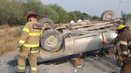 Mueren dos personas tras accidente vial en General Terán
