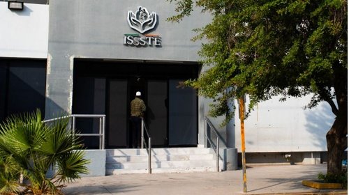 Utilizan como bodega el antiguo hospital del ISSSTE en Torreón