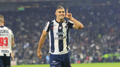 Rayados vence 1-0 a Toluca y ponen un pie en la final