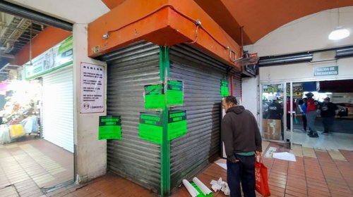 Suspende Monterrey a ocho locales con máquinas tragamonedas