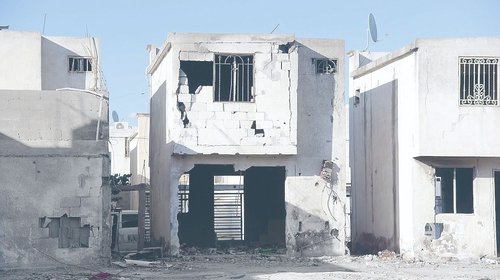 Alcalde de Pesquería promete apoyar a afectados por explosión