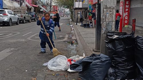 Retiran más de 33 toneladas de basura del Centro tras Navidad