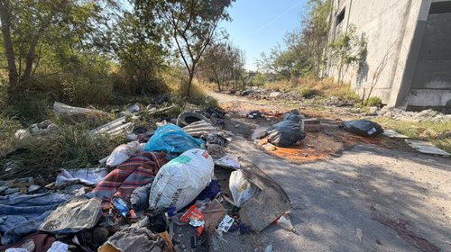 Denuncian tiradero de basura en colonia Lorenzo Garza, Monterrey