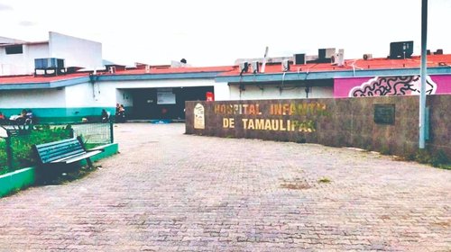 Crece polémica por presunto abuso a 2 doctoras residentes