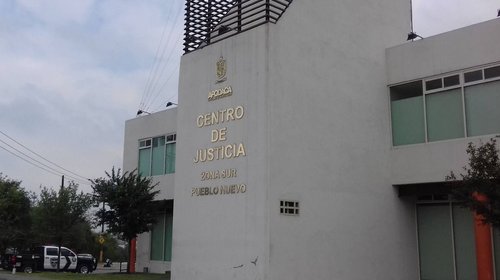 Apodaca aclara detención de maestro colombiano Leonardo Escobar