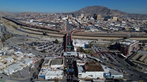 Cierre aéreo en El Paso fue por error de Estados Unidos