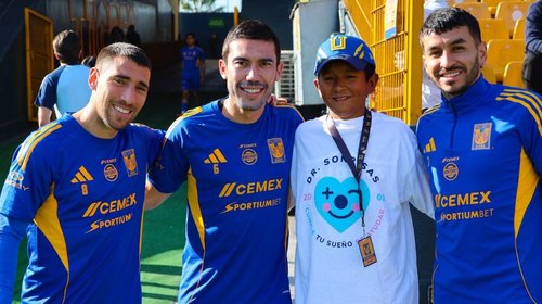 Ángel Correa, máximo romperredes de los Tigres de Pizarro