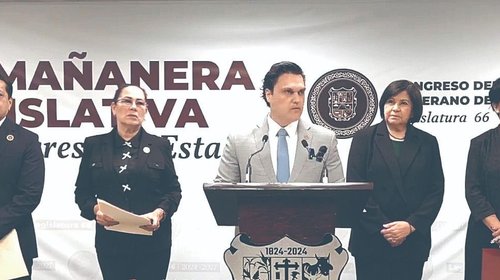 México solicita a EUA la detención de Cabeza de Vaca