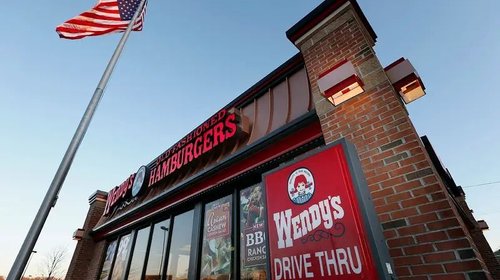 ¡Adiós, Wendy’s!... en EUA: cerrará el 6% de sus restaurantes