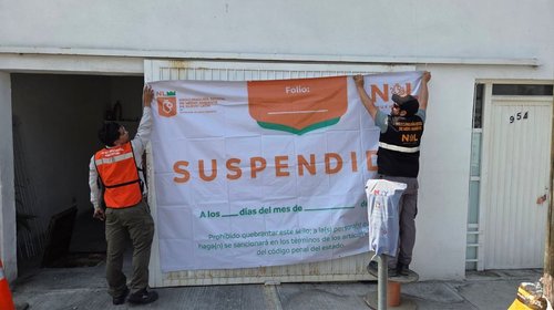 Suspenden funeraria por descargas ilegales al drenaje