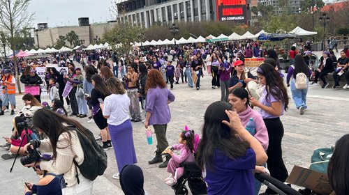 Colectivos y mujeres marchan este 8M en Monterrey