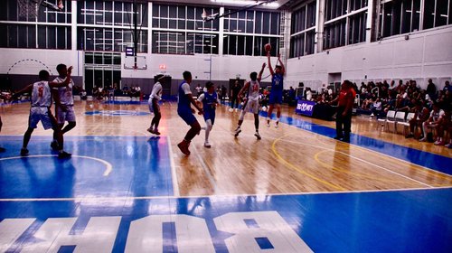 ‘Tope’ borrego y… ¡‘despluman’ a los Halcones!