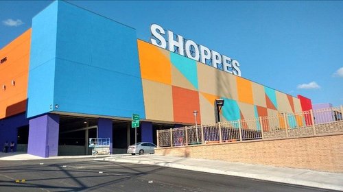 Invita Laredo al shopping y a celebrar la llegada de la primavera