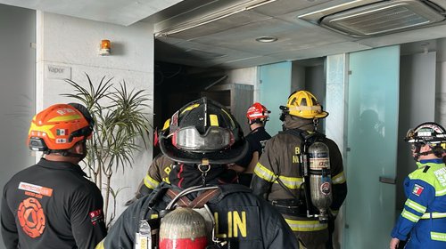 Cortocircuito en sauna causa evacuación en Deportivo de San Pedro