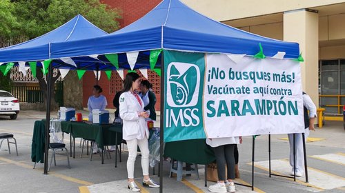 Ante vacaciones, empieza campañas de vacunación contra Sarampión