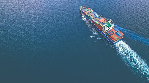 Un mes de guerra y... se disparan 20% los fletes marítimos