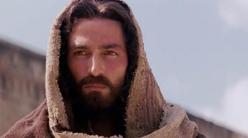 Jesús y sus distintos rostros en cine y televisión