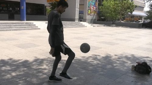 Brilla Jesús López en futbol freestyle a nivel nacional