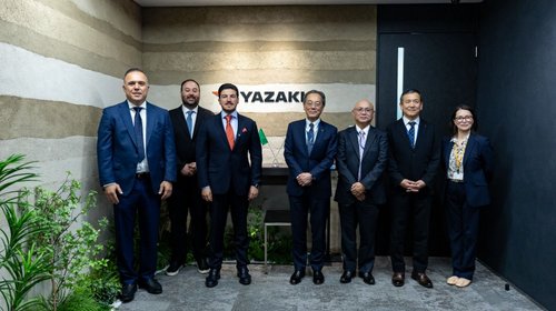 Trae NL de Asia inversión récord; suma $3,000 millones de dólares
