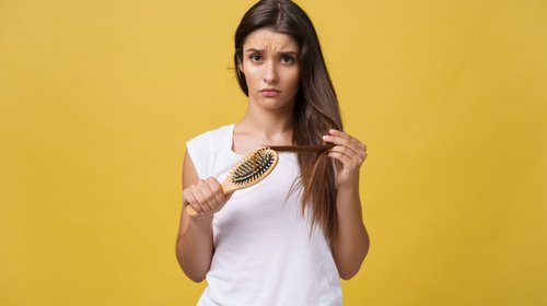 Calvicie femenina: conoce causas y tratamientos