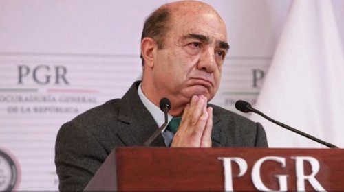 Descartan muerte de Murillo Karam; se recupera