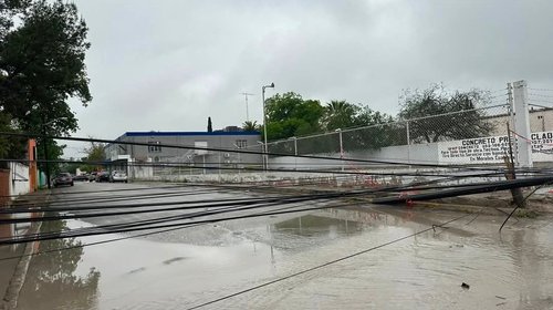 Lluvias por frente frío 45 activa cierres preventivos y monitoreo