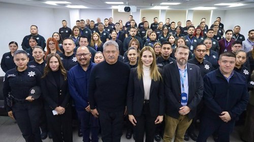 Capacitan UNICEF y Monterrey a policías contra violencia infantil
