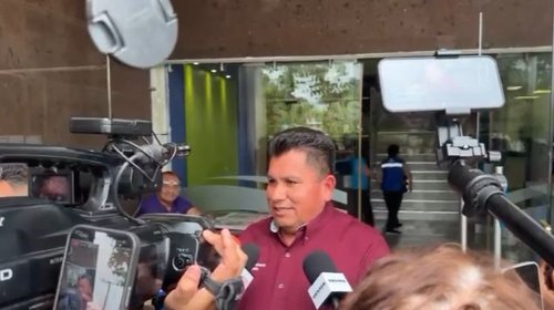 Desalojan a Menera de Simas en PN y lo suspenden del cargo