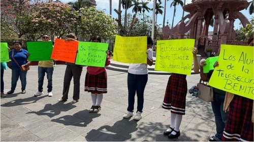 Telesecundaria de Tampico cumple dos años sin energía eléctrica