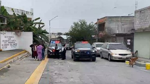 Activan protocolo de seguridad escolar por amenaza de tiroteos
