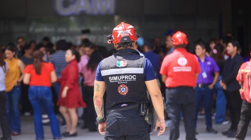 Desalojan edificios de Monterrey por simulacro nacional 
