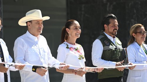 Sheinbaum inaugura hospital universitario del IMSS en Sonora