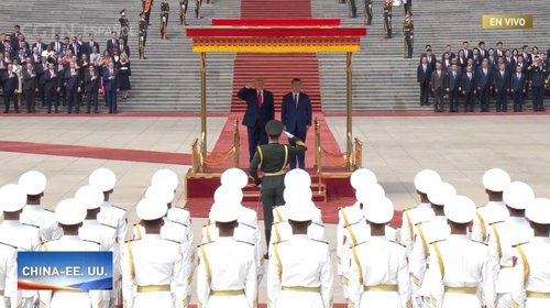 China recibe con honores a Donald Trump en su visita de Estado