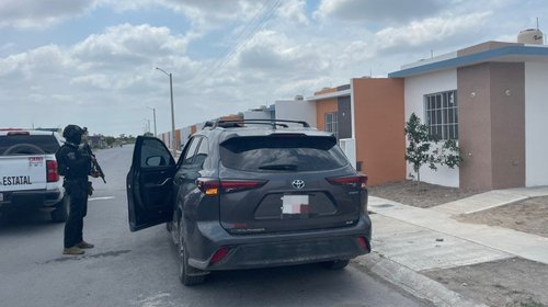 Decomisan armas y droga en operativo en Matamoros