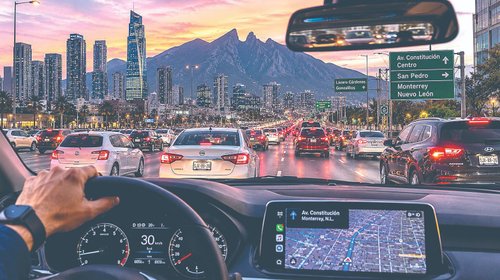Regios triplican promedio nacional de ventas de autos