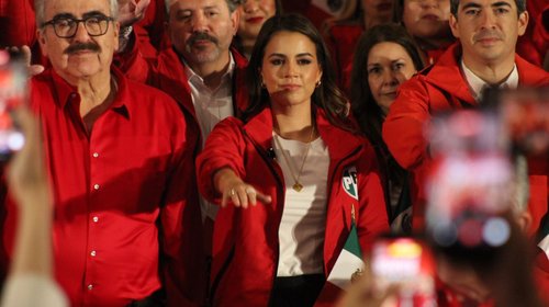 Lorena de la Garza asume como Defensora de Monterrey