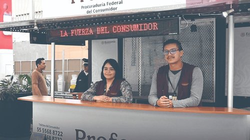 Profeco instala módulos en aeropuertos rumbo al Mundial