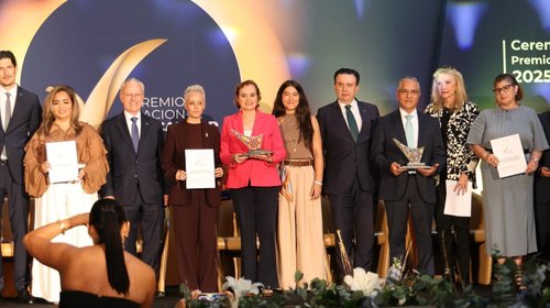 Reciben IMSS NL y UMAE 34 el Premio Nacional de Calidad