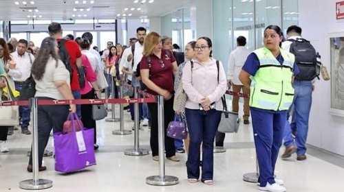 Burócratas tendrán permiso para ver partido de México 