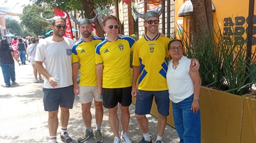 La Copa Mundial de la FIFA™ une culturas en calles de Monterrey