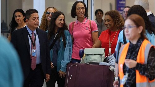 Vozinha tendrá a su madre en las tribunas ante Uruguay 