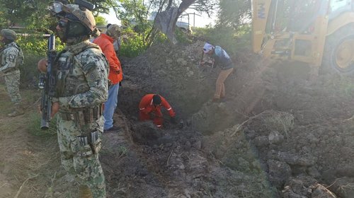 Marina asegura y sella dos tomas clandestinas en Altamira